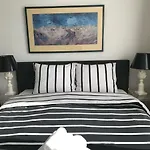 Afroditekade 68